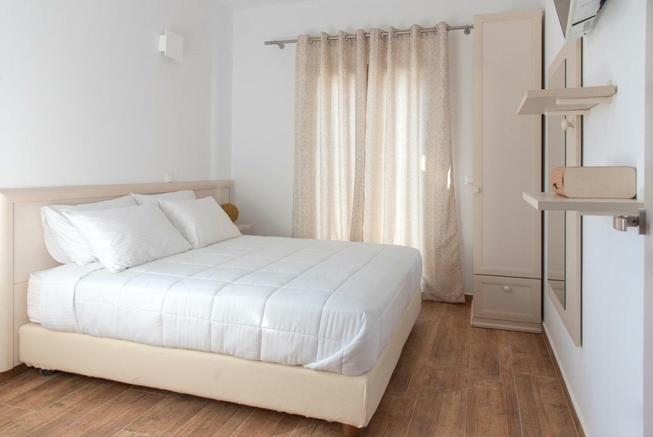 Paros Elitas Villas Páros Exterior foto